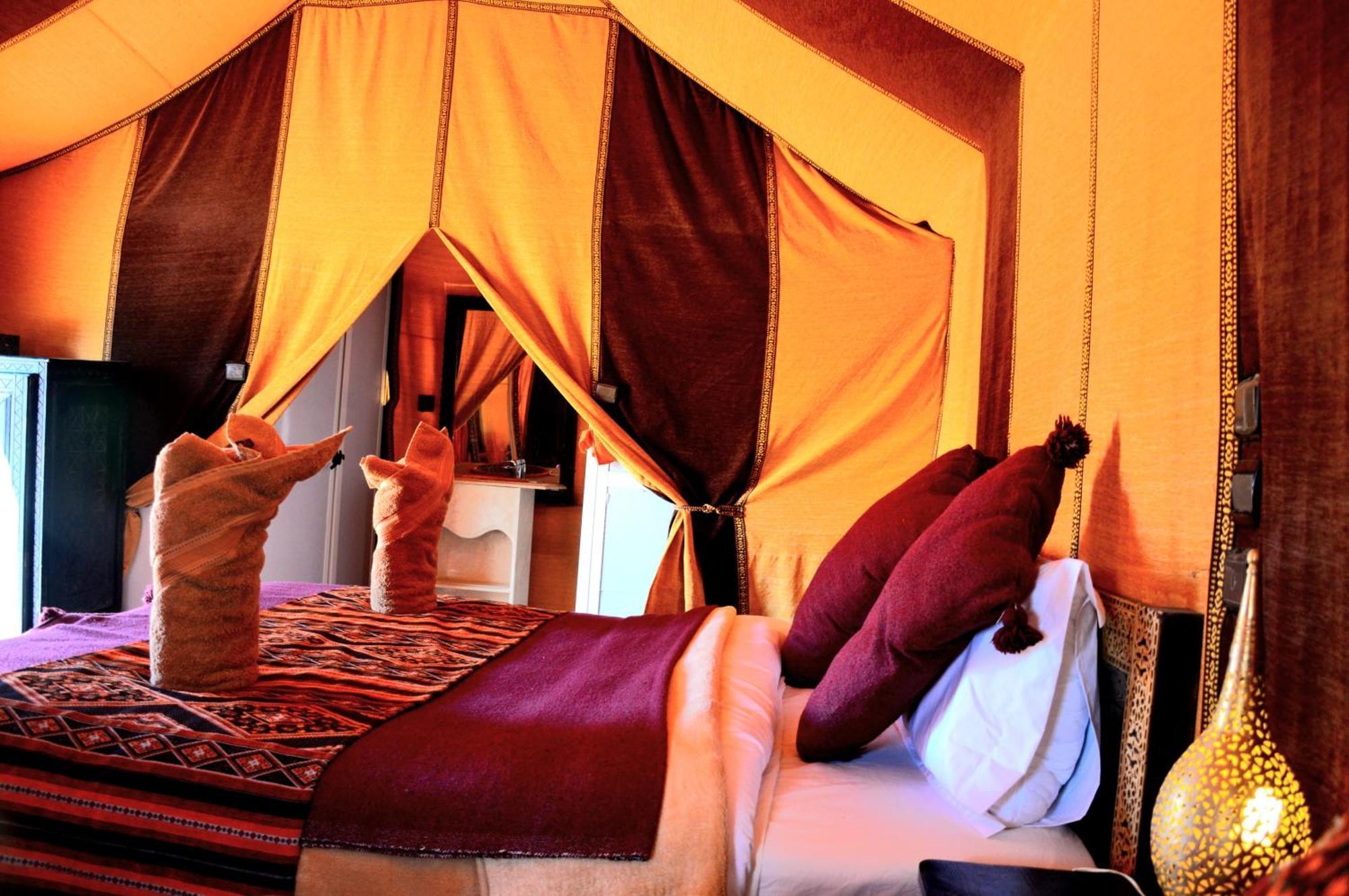 Merzouga Paradise Luxury Camp Екстер'єр фото