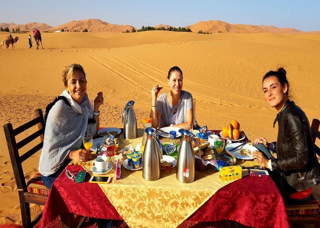 Merzouga Paradise Luxury Camp Екстер'єр фото
